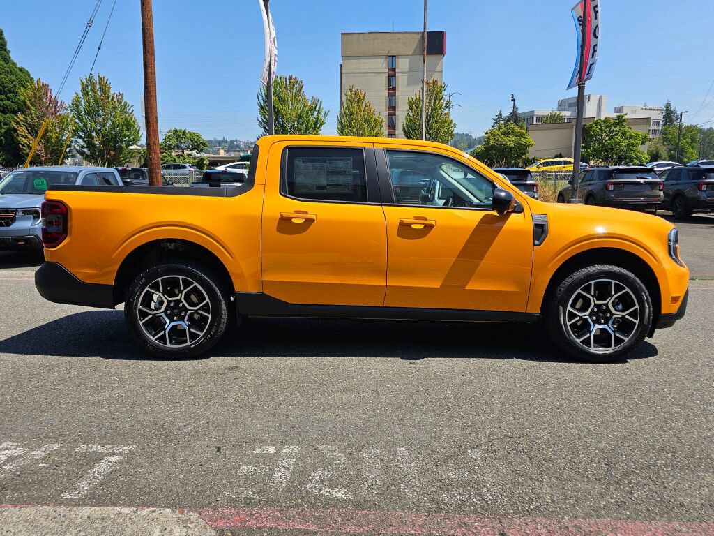 New 2026 Ford Maverick Lariat AWD/4WD image 4