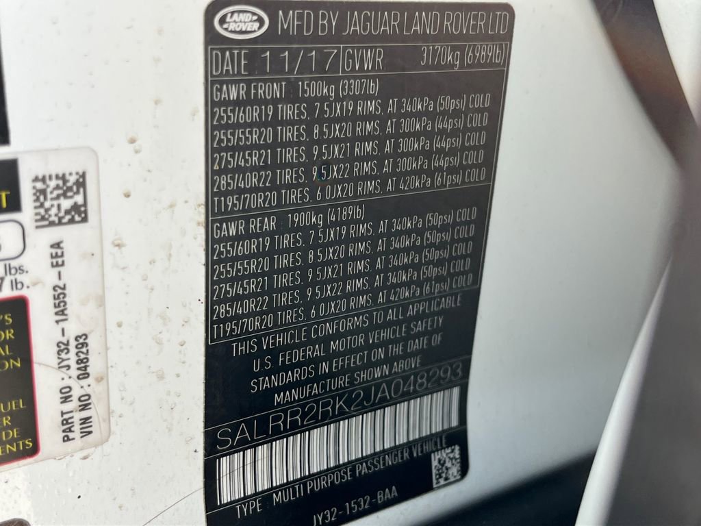 Used 2018 Land Rover Discovery HSE image 17