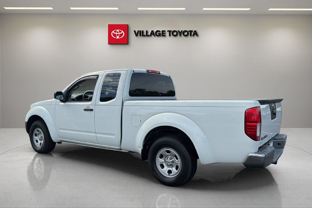 Used 2014 Nissan Frontier S w/ S Preferred Package RWD image 3