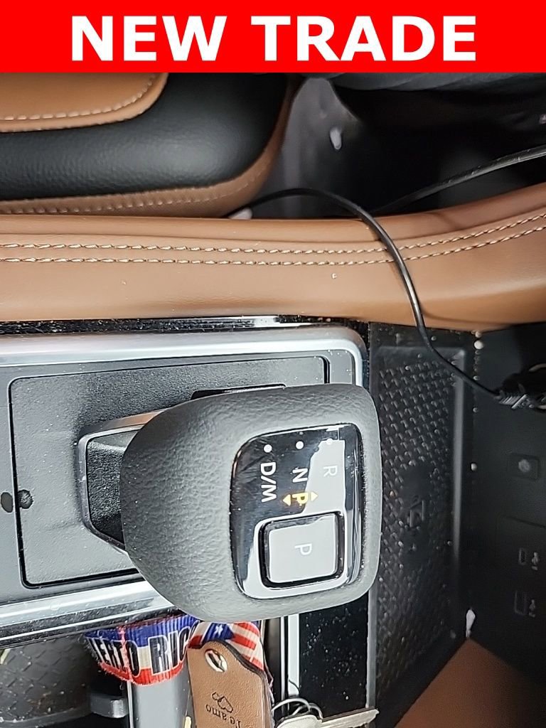 Used 2024 Nissan Pathfinder Platinum w/ Cargo Package image 9