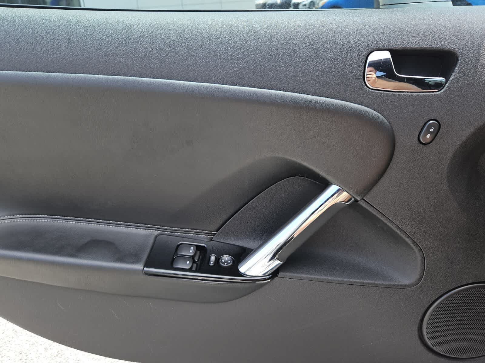 Used 2008 Saturn Sky RWD image 15