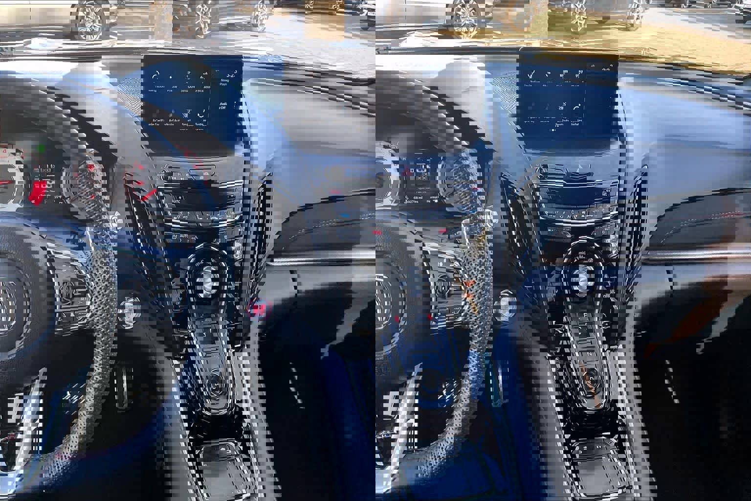 Used 2023 Acura RDX A-Spec image 9