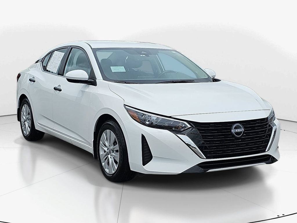 Used 2025 Nissan Sentra S FWD image 3
