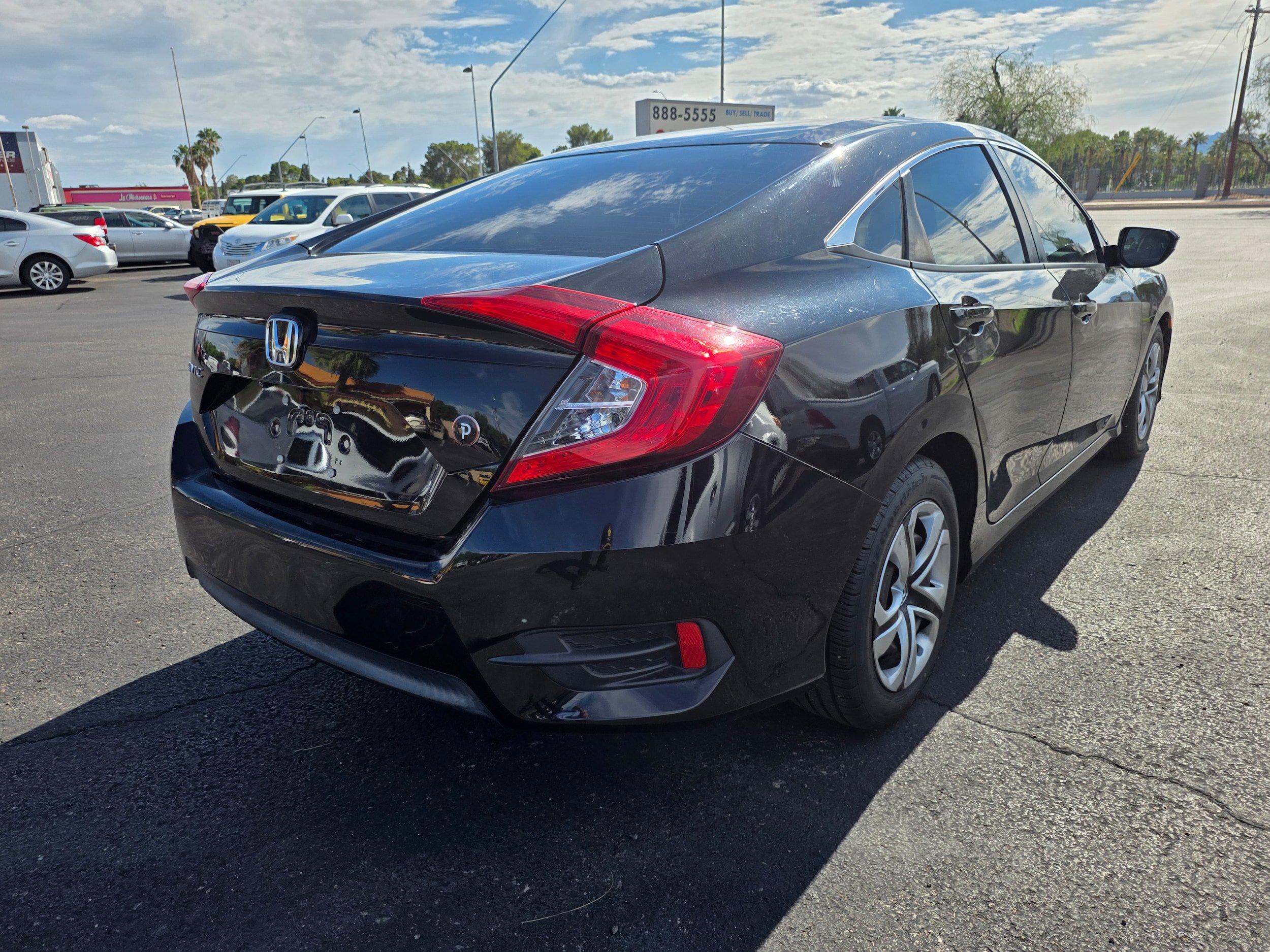 Used 2018 Honda Civic LX image 5