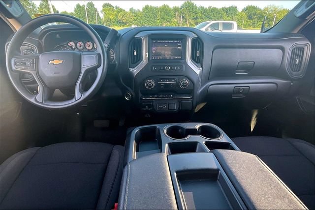 Used 2024 Chevrolet Silverado 1500 Custom AWD/4WD image 8