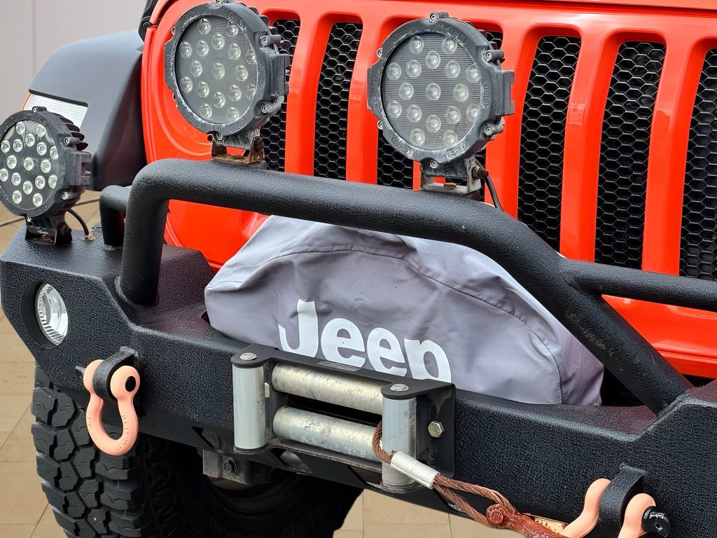Used 2019 Jeep Wrangler Sport image 21