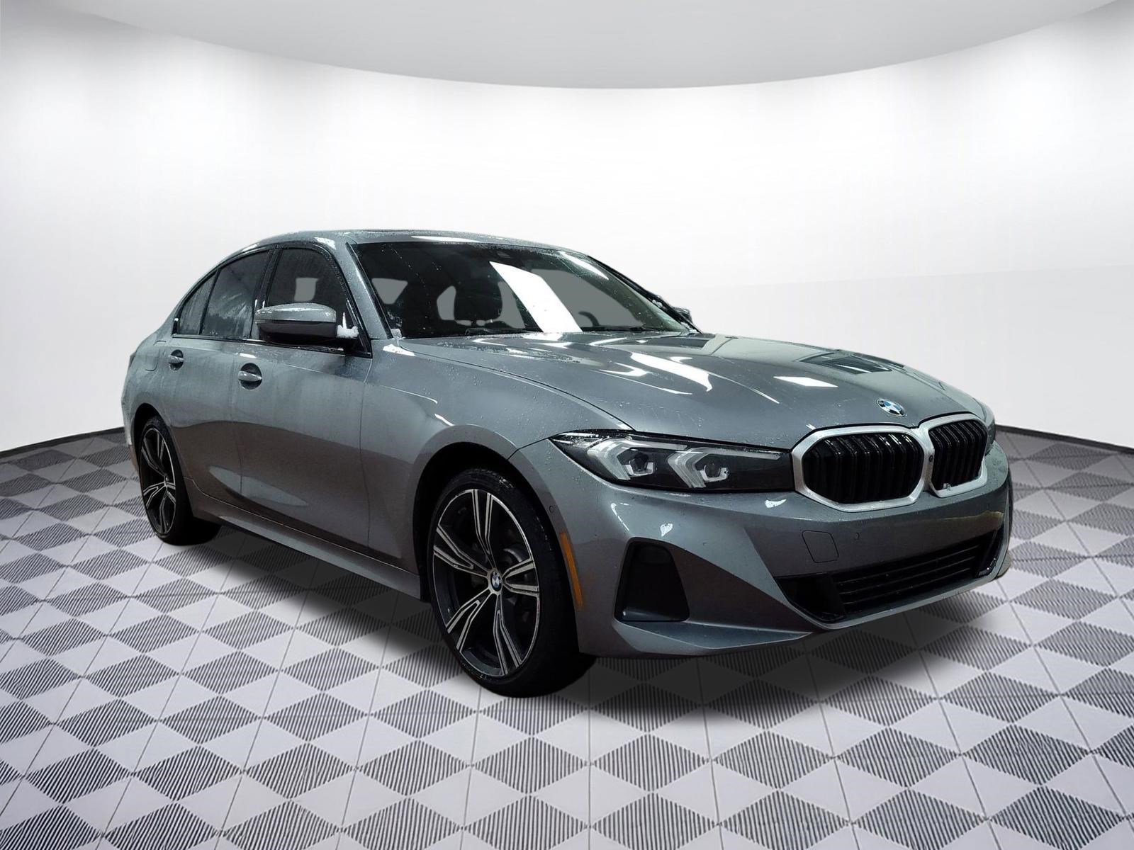 Used 2023 BMW 330i xDrive 330i xDrive w/ Premium Package image 5