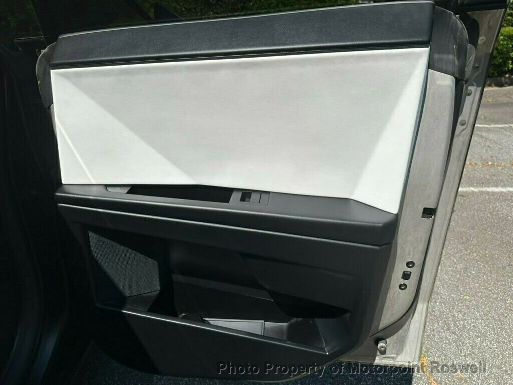 Used 2024 Tesla Cybertruck Cyberbeast AWD/4WD image 20