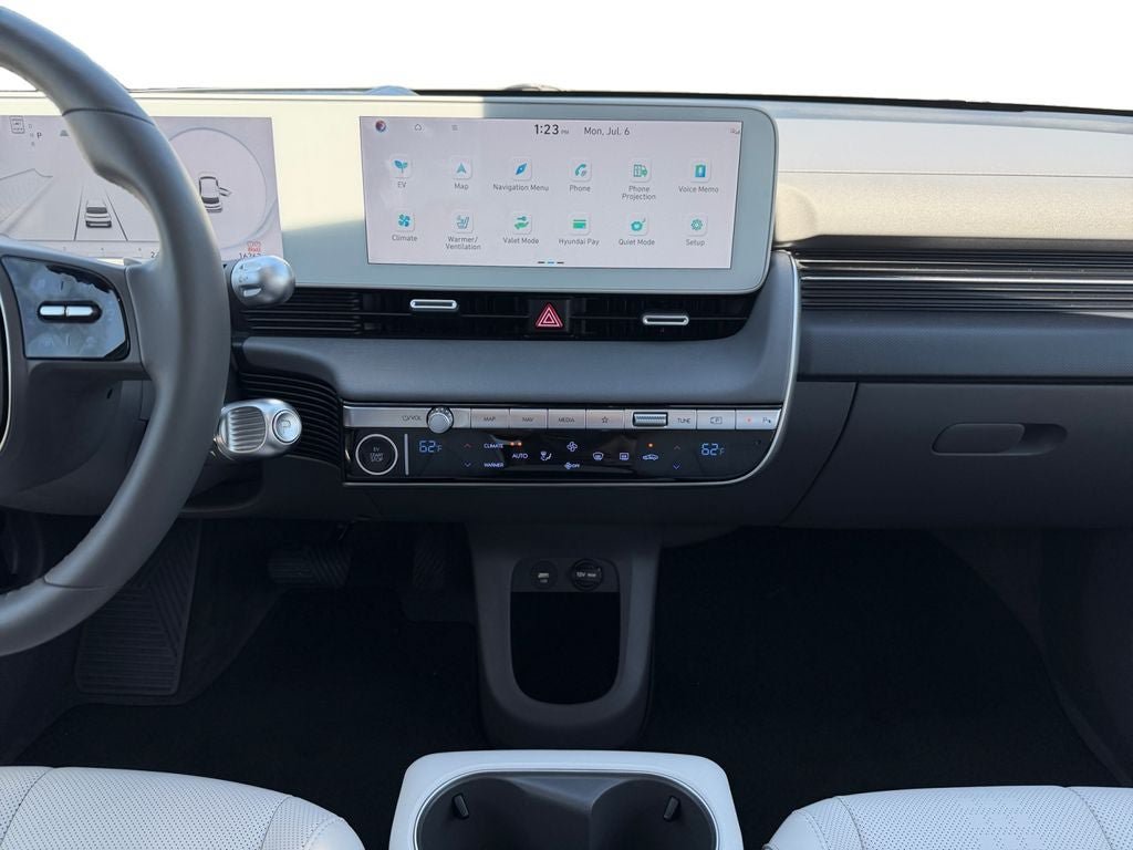 Used 2023 Hyundai Ioniq 5 Limited w/ Cargo Package AWD/4WD image 12