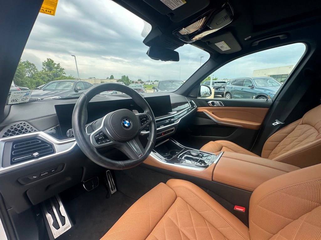 Certified 2024 BMW X5 sDrive40i w/ M Sport Package RWD image 10