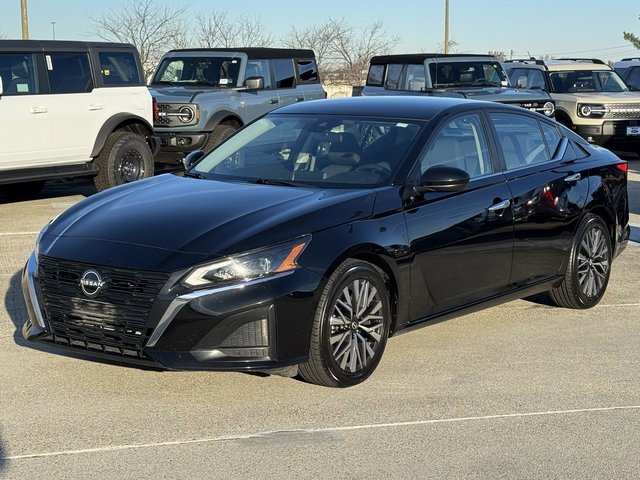 Used 2023 Nissan Altima 2.5 SV image 12