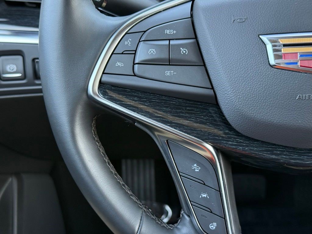 Certified 2025 Cadillac XT5 Premium Luxury image 29