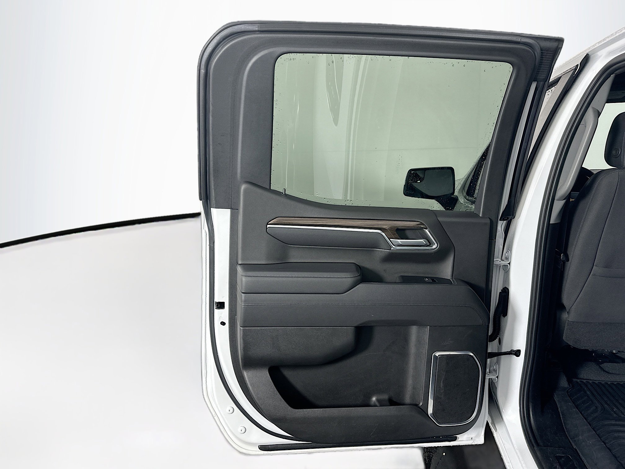 Used 2022 Chevrolet Silverado 1500 LT image 24