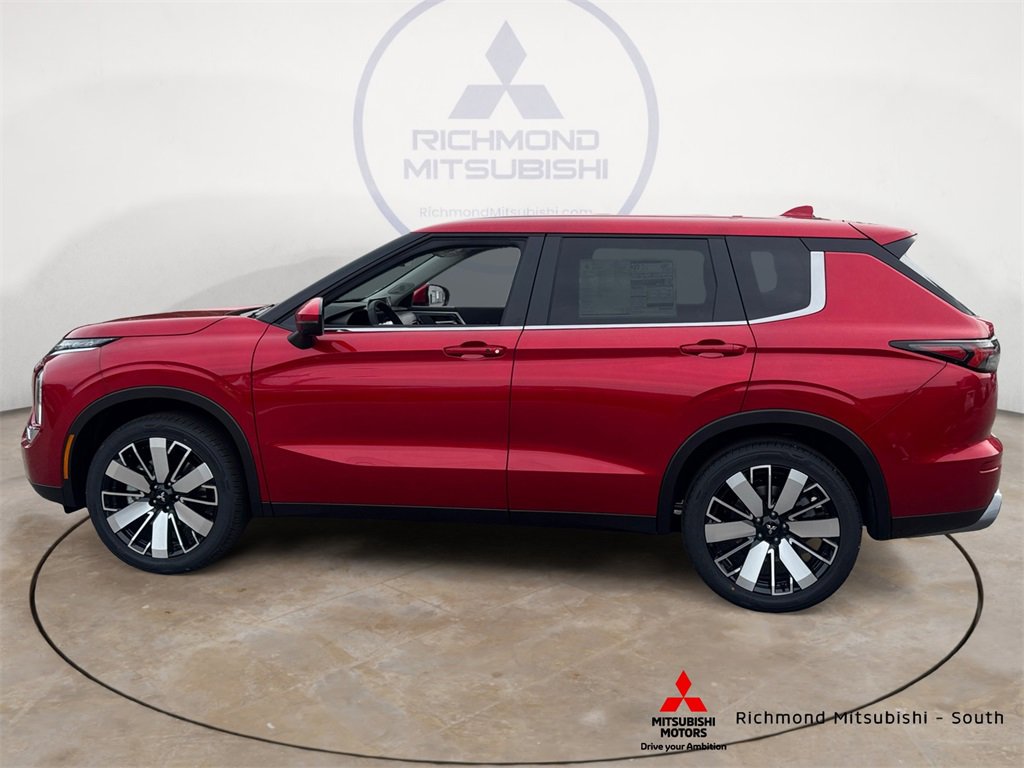 New 2026 Mitsubishi Outlander SE image 6