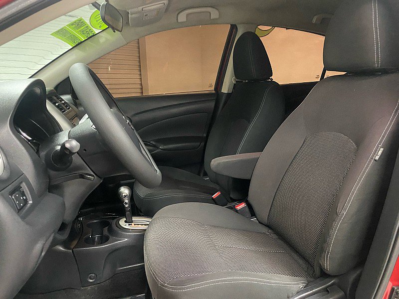 Used 2018 Nissan Versa SV image 10