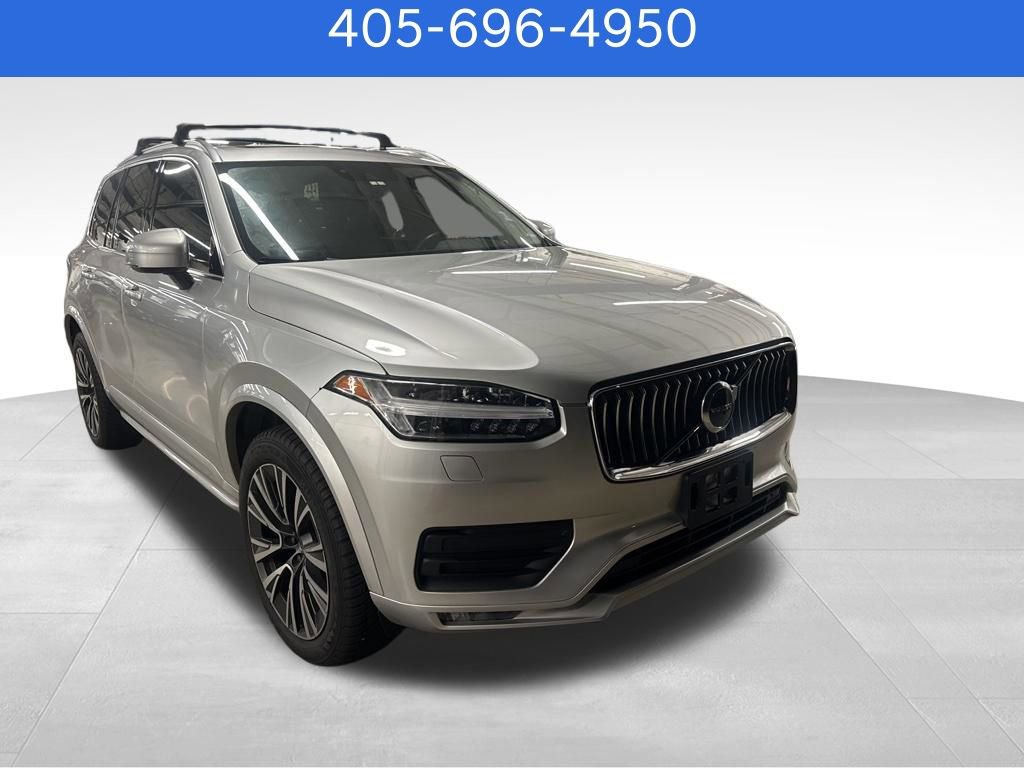 Used 2022 Volvo XC90 T5 Momentum image 2