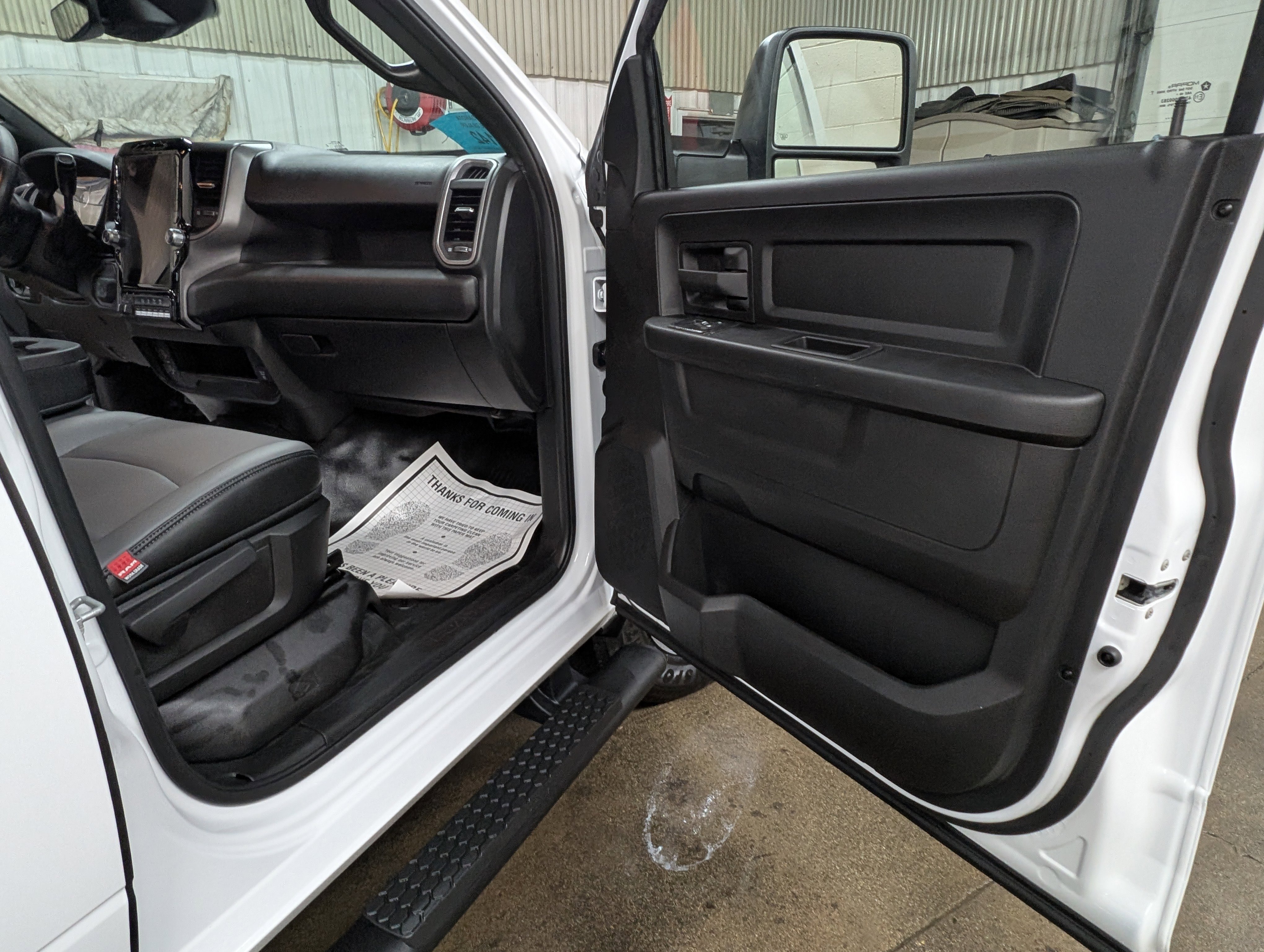 New 2026 RAM 2500 Tradesman AWD/4WD image 4