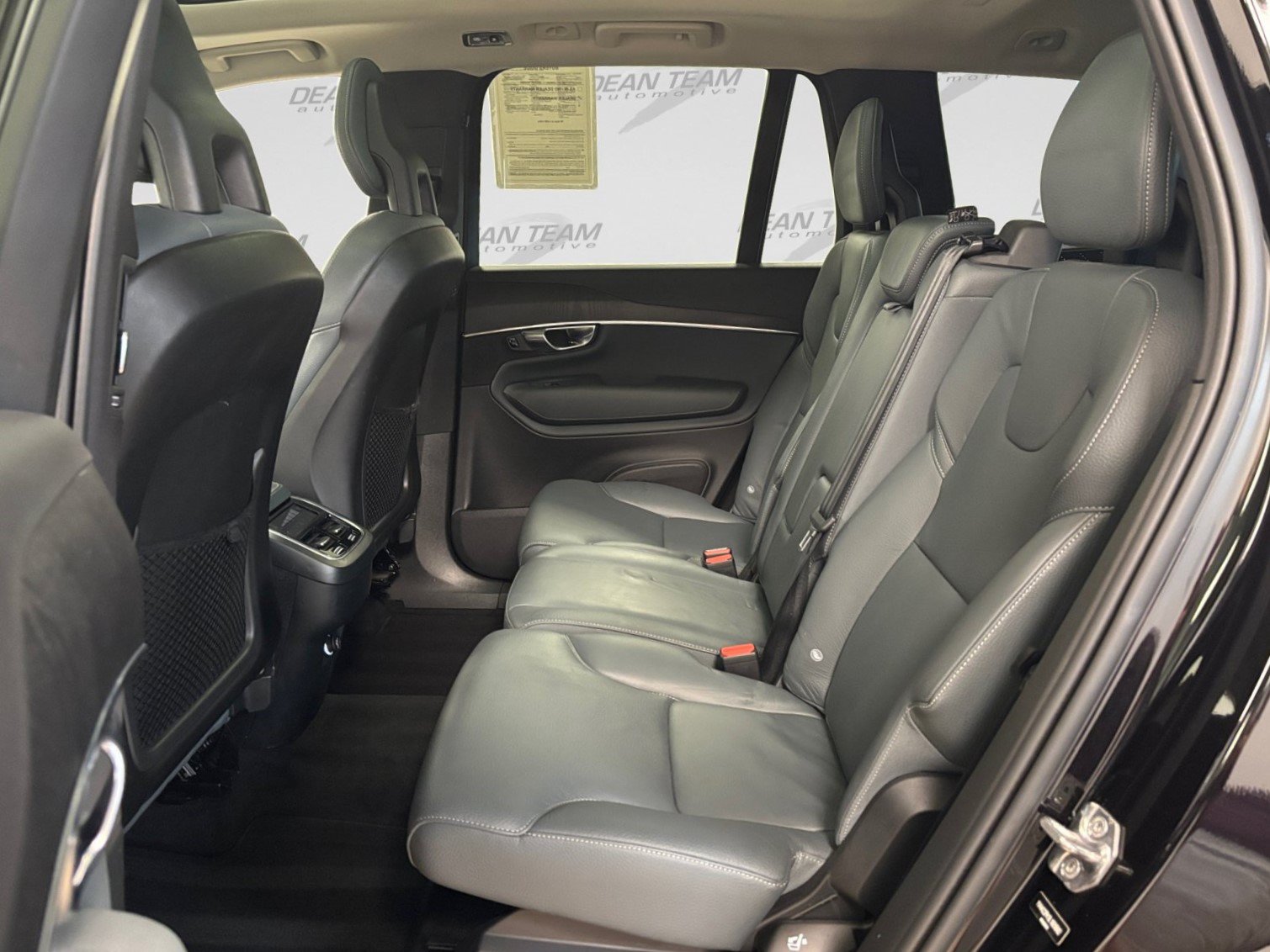 Used 2020 Volvo XC90 T6 Momentum AWD/4WD image 13
