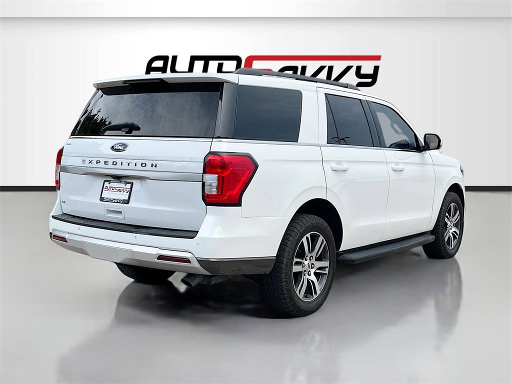 Used 2024 Ford Expedition XLT image 7