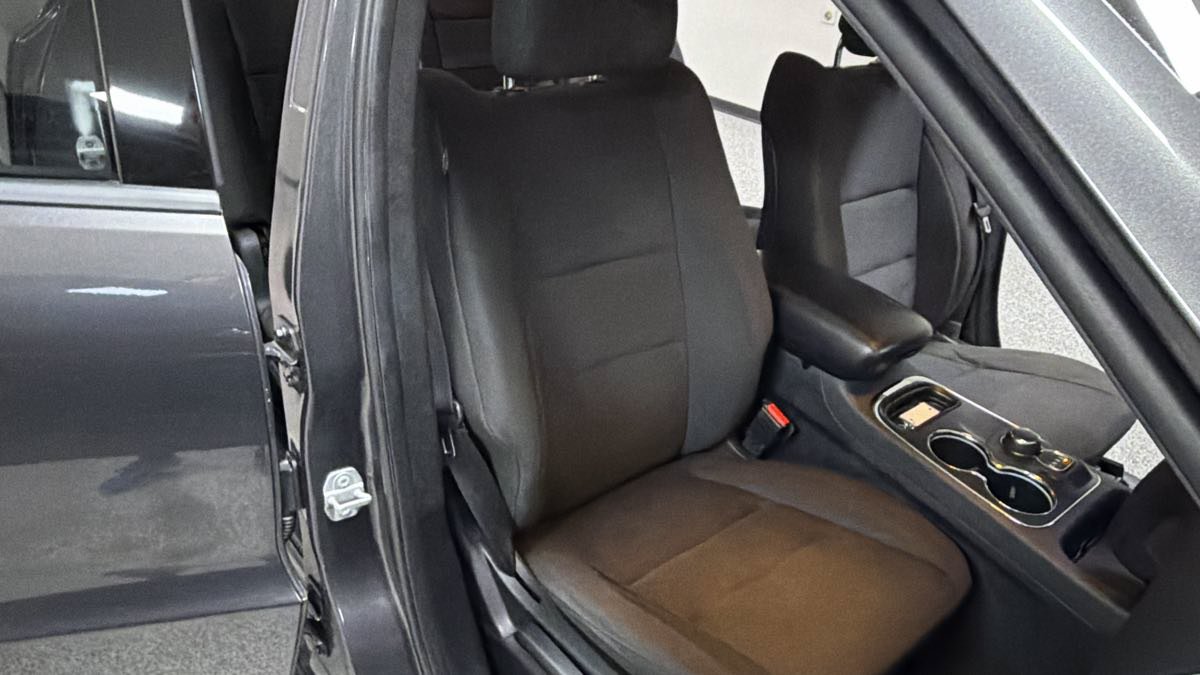 Used 2017 Dodge Durango SXT w/ Quick Order Package 23B AWD/4WD image 29
