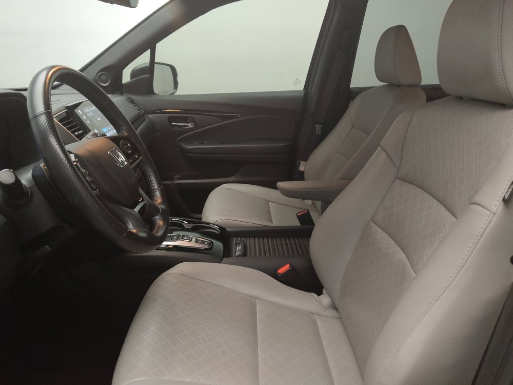 Used 2020 Honda Passport Touring image 17