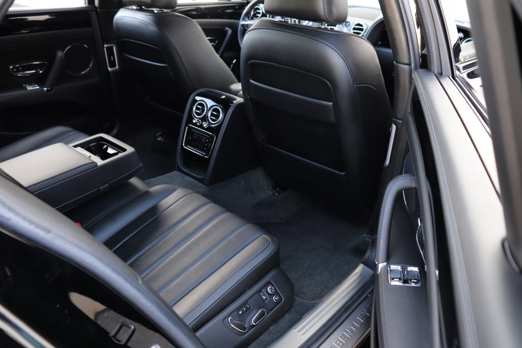 Used 2015 Bentley Flying Spur V8 AWD/4WD image 27