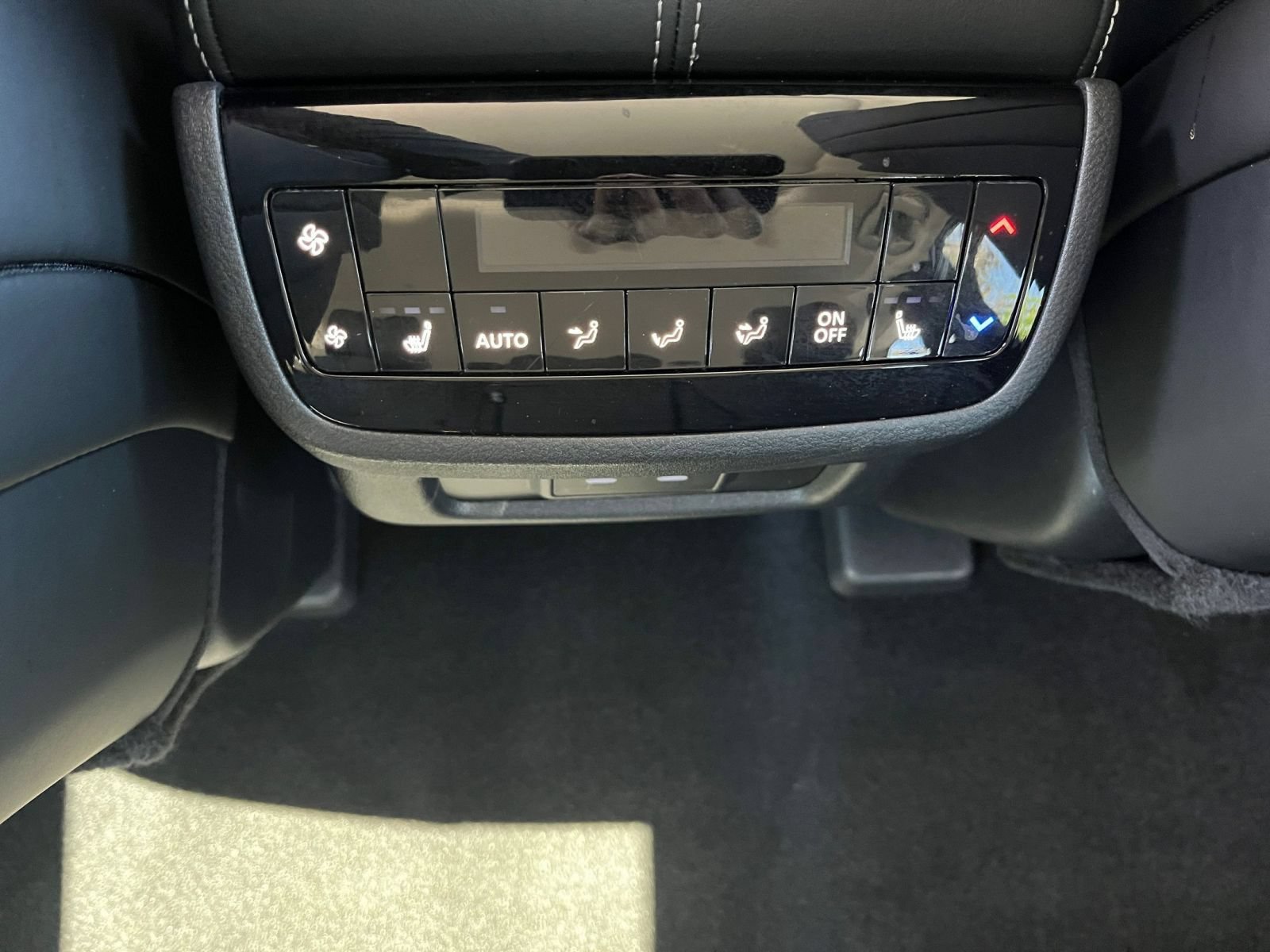 Used 2026 INFINITI QX60 Luxe AWD/4WD image 25