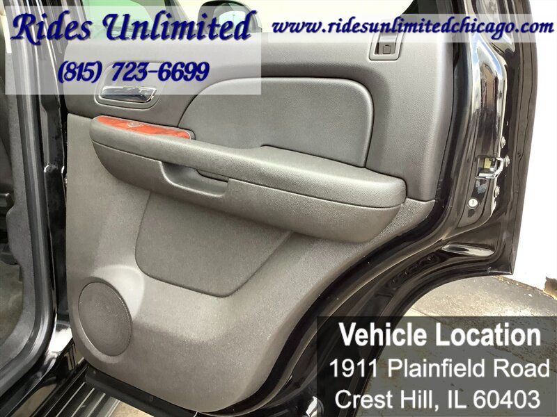 Used 2011 Chevrolet Tahoe LTZ AWD/4WD image 28