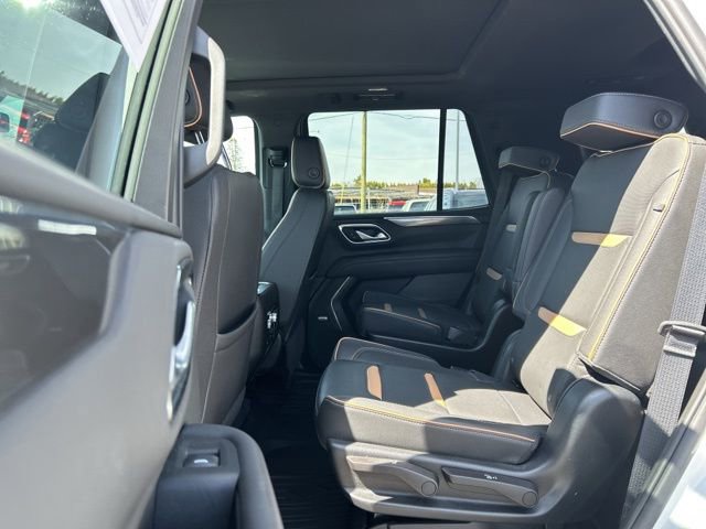 Used 2023 GMC Yukon AT4 w/ Technology Package AWD/4WD image 25