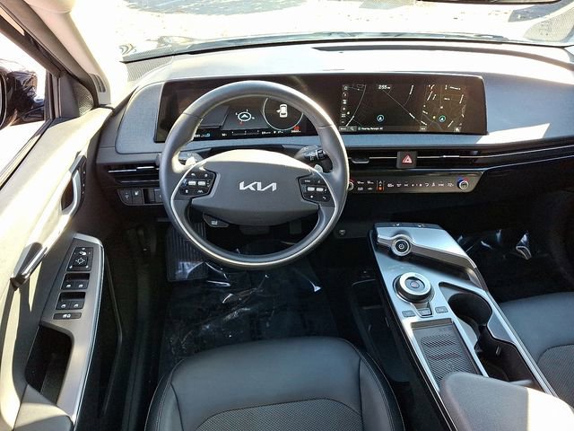 Used 2022 Kia EV6 Light image 14