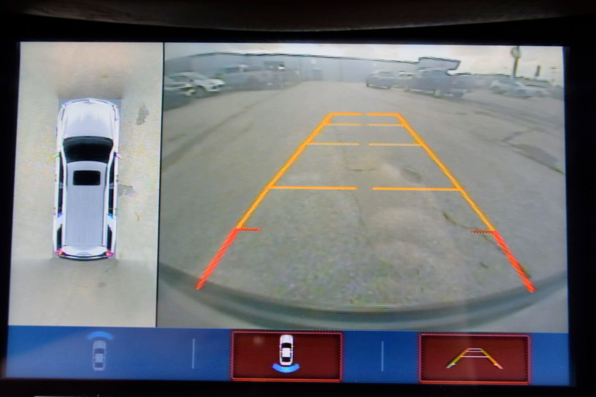 Used 2019 Cadillac Escalade ESV Luxury RWD image 13