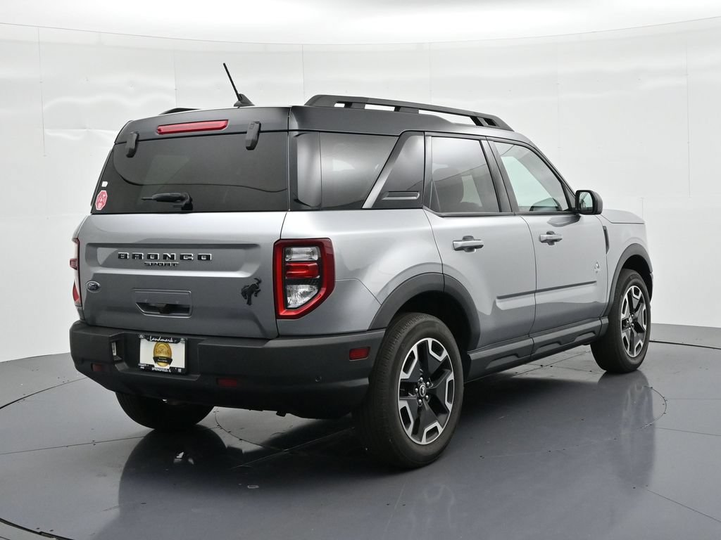 Certified 2023 Ford Bronco Sport Outer Banks w/ Tech Package AWD/4WD image 6