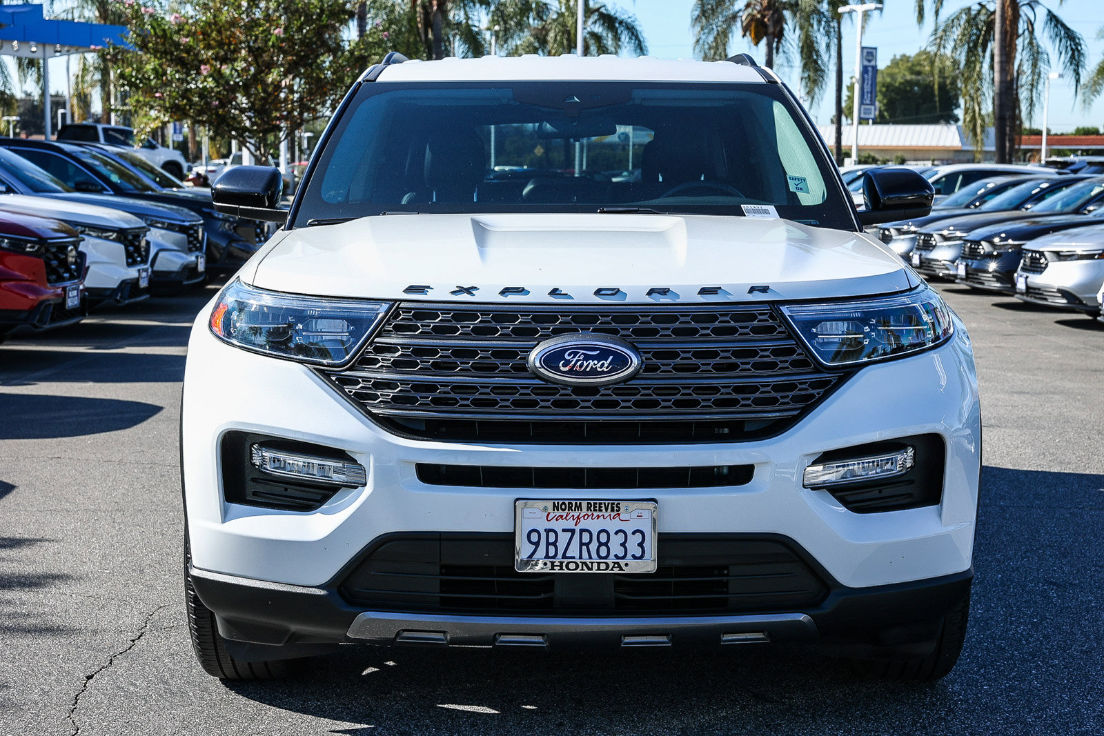 Used 2022 Ford Explorer XLT w/ Equipment Group 202A image 2