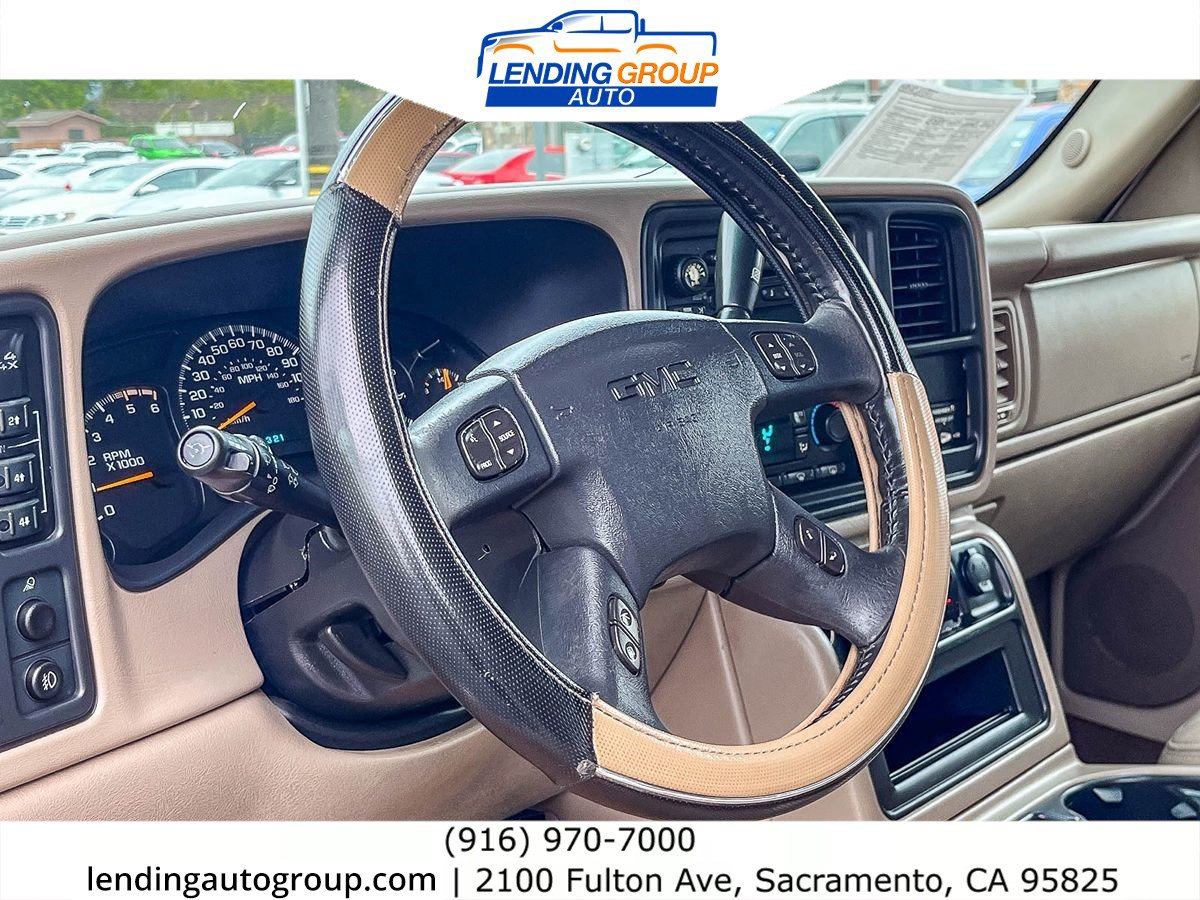 Used 2003 GMC Sierra 2500 SLT w/ SLT Preferred Equipment Group AWD/4WD image 14