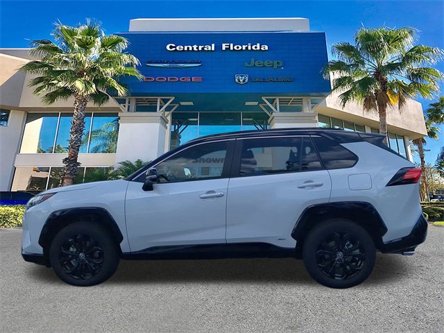 Used 2025 Toyota RAV4 XSE image 8