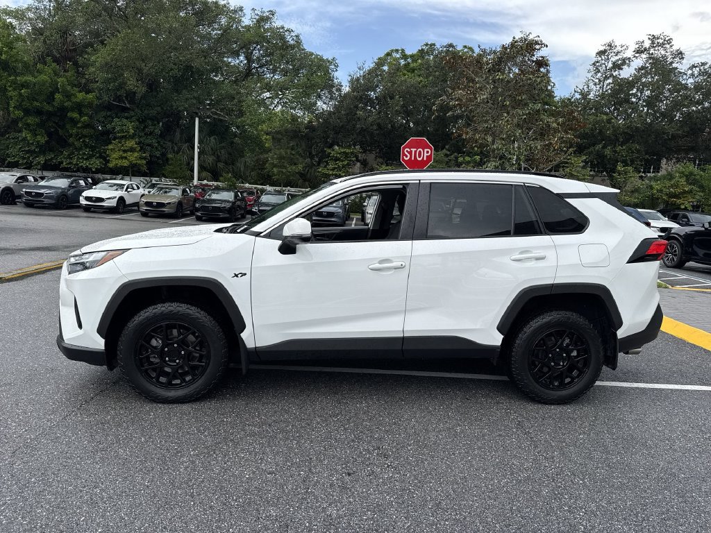 Used 2024 Toyota RAV4 XLE FWD image 11
