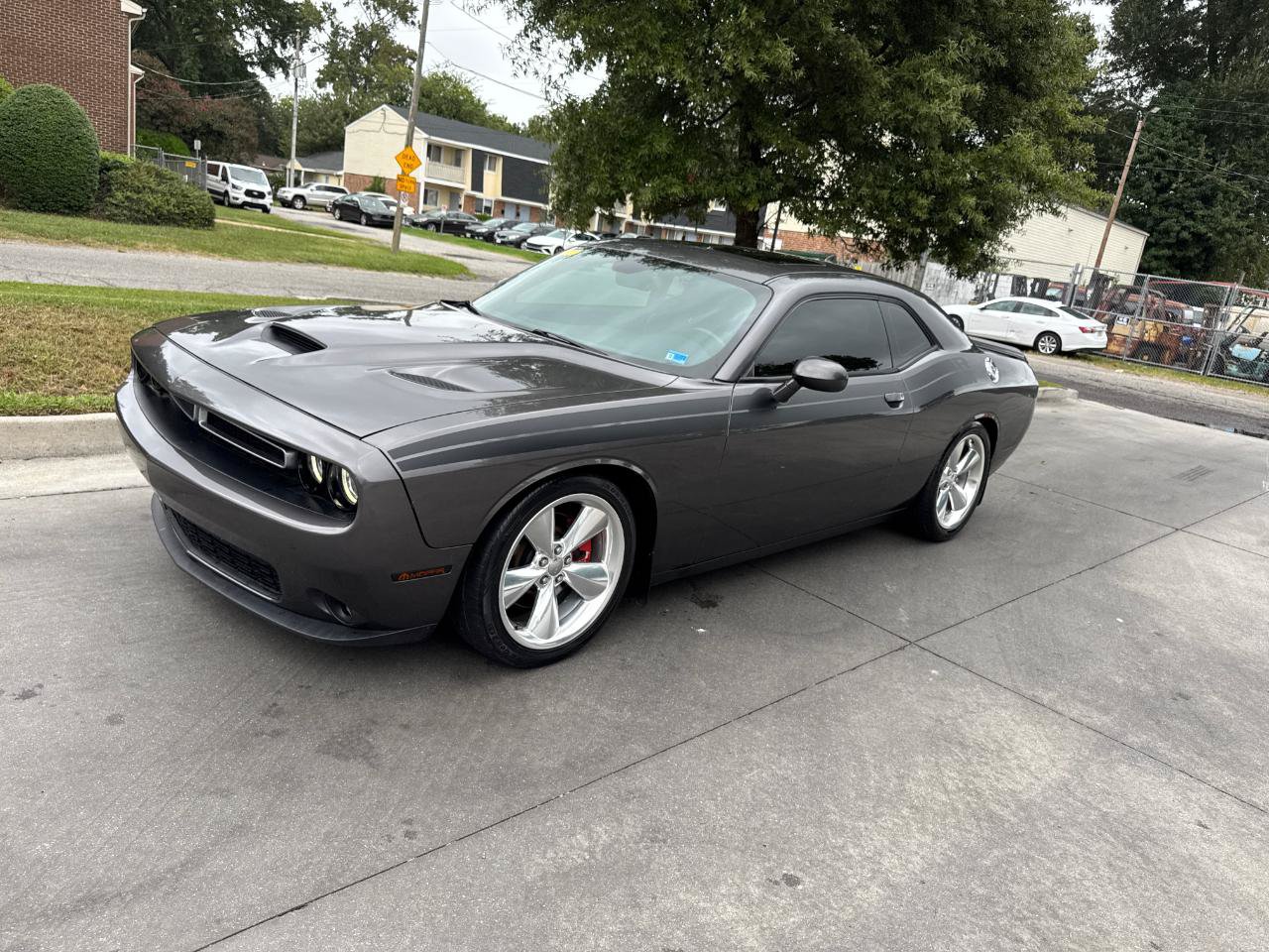 Used 2015 Dodge Challenger R/T Plus RWD image 6