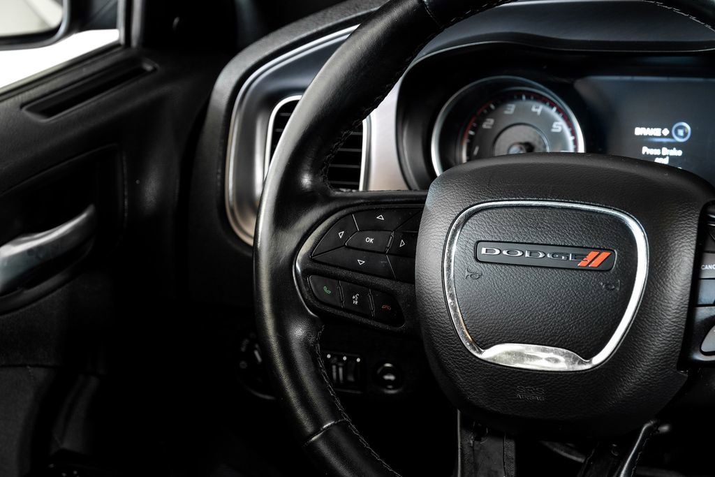 Used 2023 Dodge Charger SXT RWD image 15