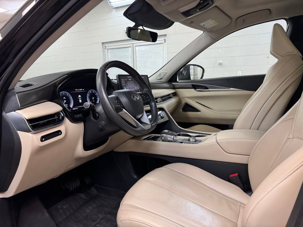 Used 2023 INFINITI QX60 Luxe w/ Performance Audio Package image 13