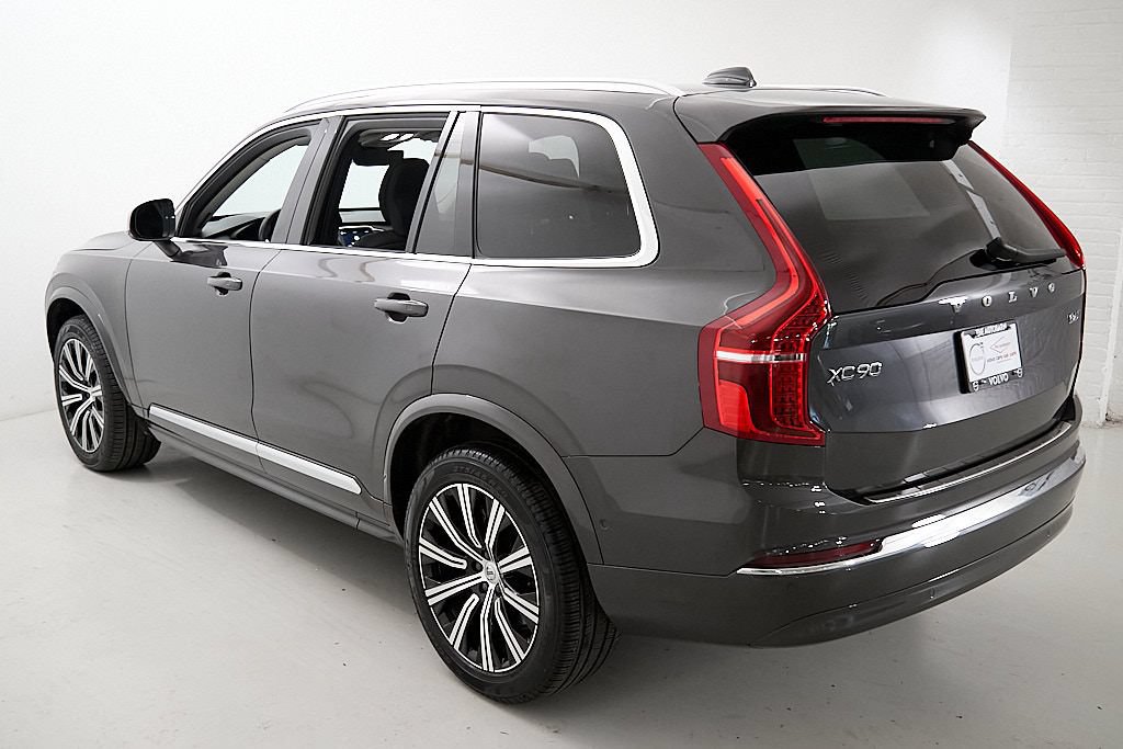 Certified 2024 Volvo XC90 B6 Plus w/ Protection Package Premier AWD/4WD image 7