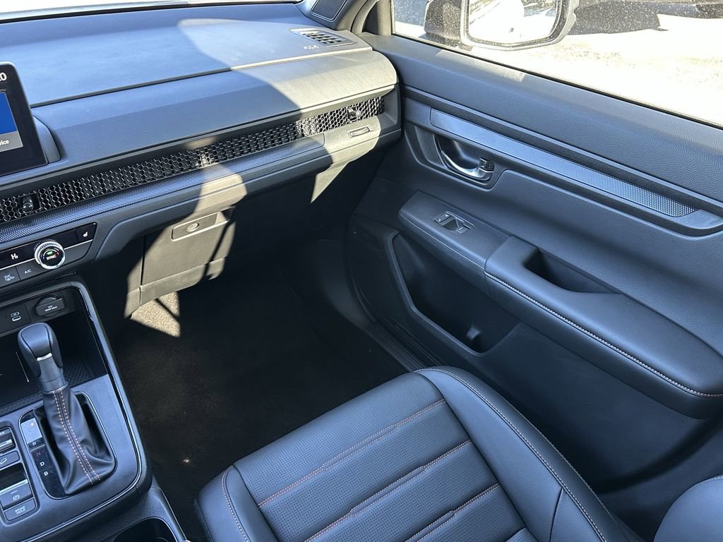Used 2026 Honda CR-V Sport-L image 17