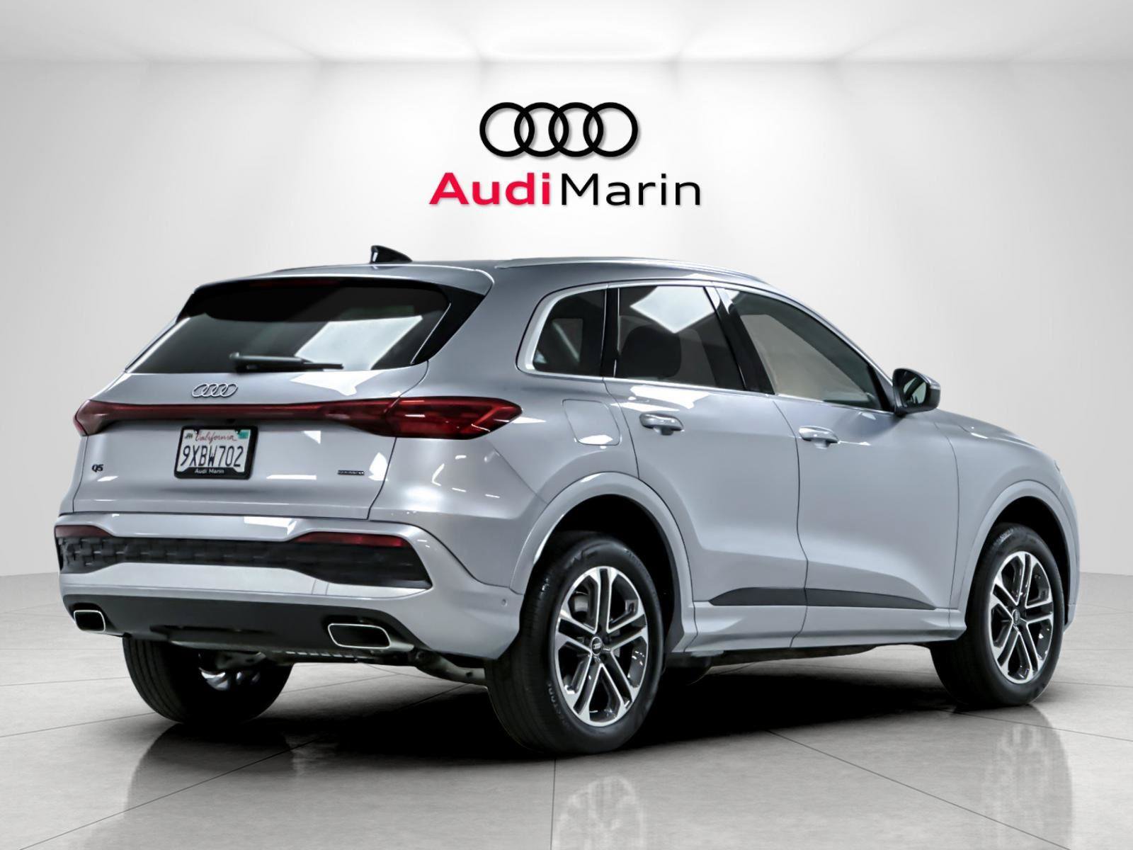 Used 2025 Audi Q5 Premium Plus w/ Premium Plus AWD/4WD image 5