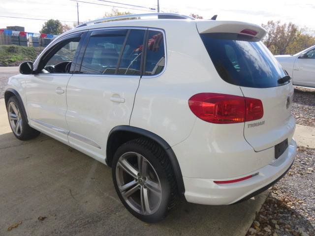 Used 2016 Volkswagen Tiguan R-Line image 5