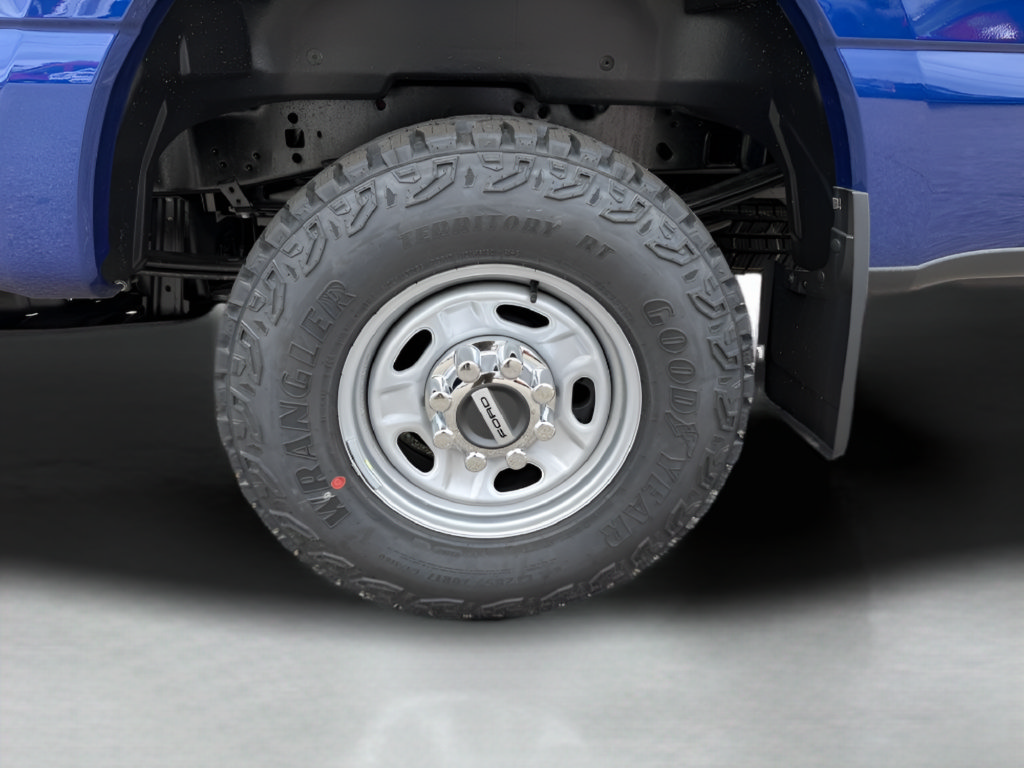 New 2026 Ford F250 XL w/ XL Off-Road Package AWD/4WD image 21