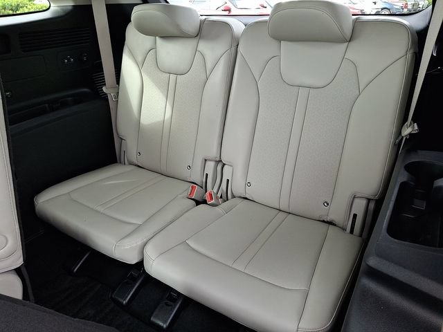 Used 2023 Kia Sorento EX AWD/4WD image 11