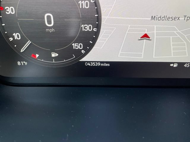 Used 2023 Land Rover Defender 110 SE AWD/4WD image 17