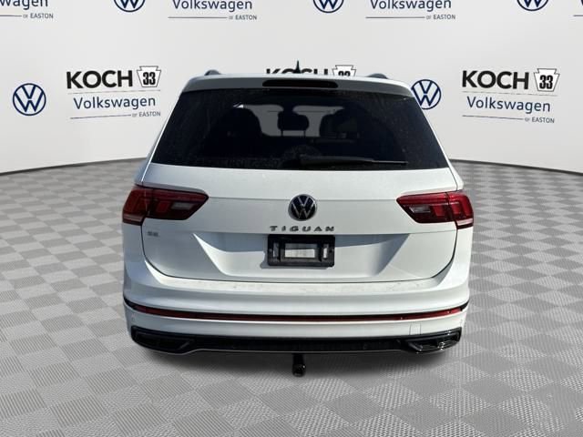 Used 2023 Volkswagen Tiguan SE R-Line image 6