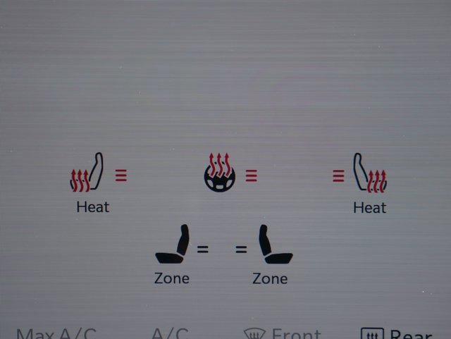 New 2026 RAM 1500 4x4 Crew Cab image 4