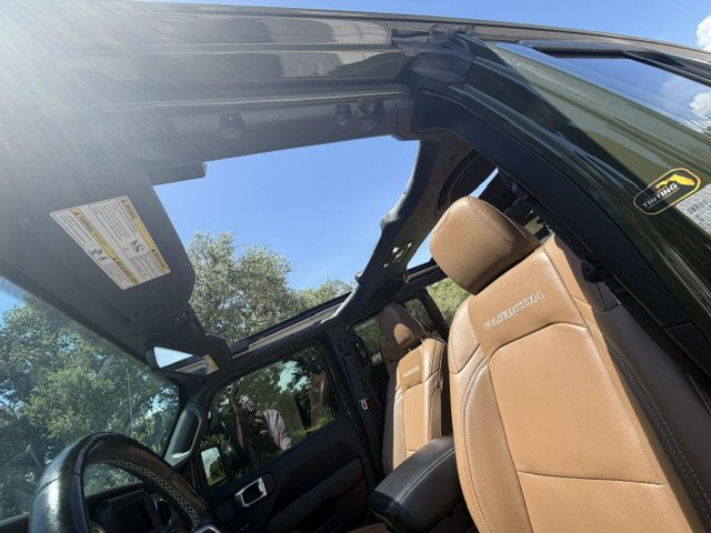 Used 2021 Jeep Wrangler Unlimited Rubicon AWD/4WD image 23