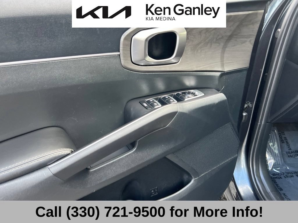 Certified 2024 Kia Sorento X-Line EX AWD/4WD image 25